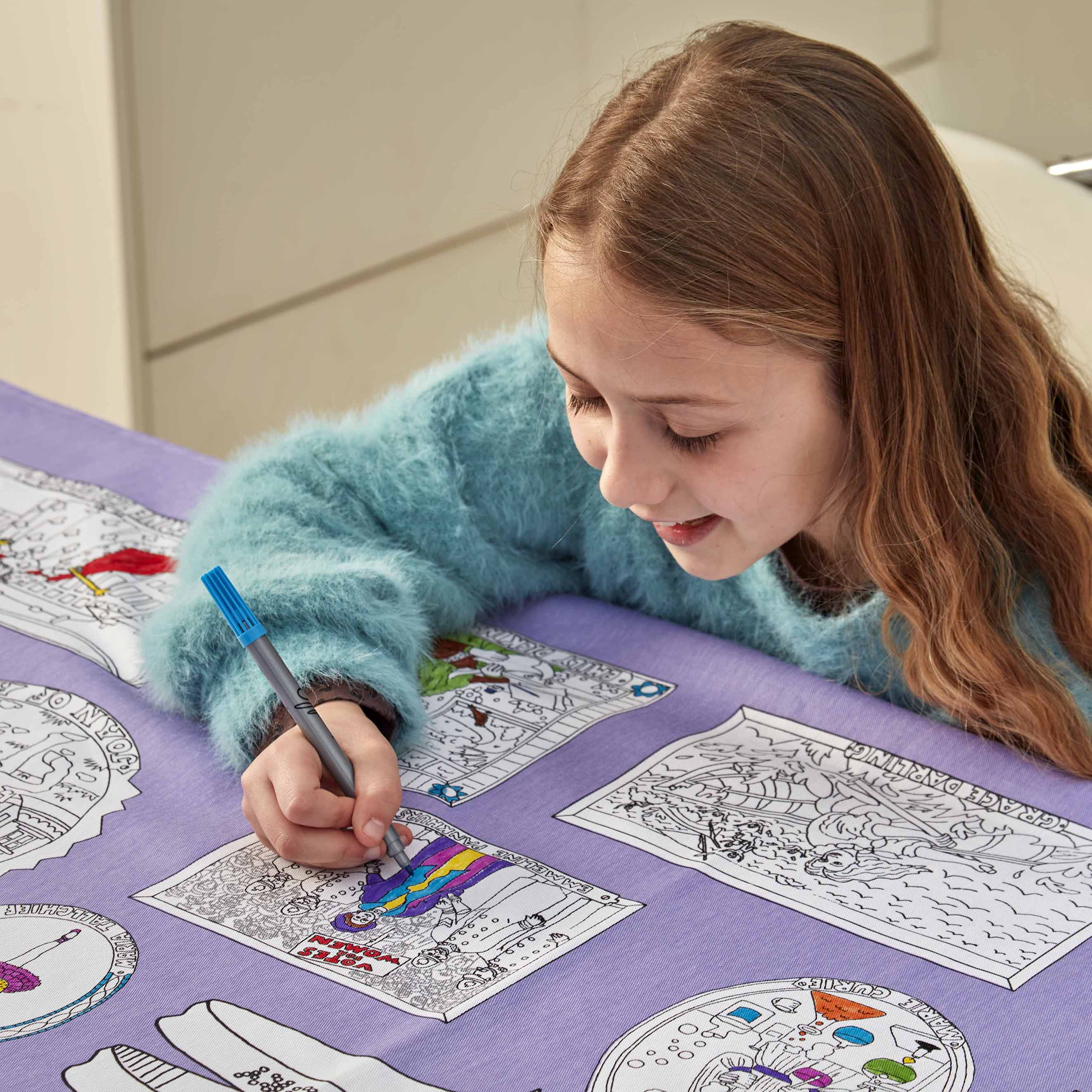 Kibakids - heroines of history tablecloth or wall-hanging