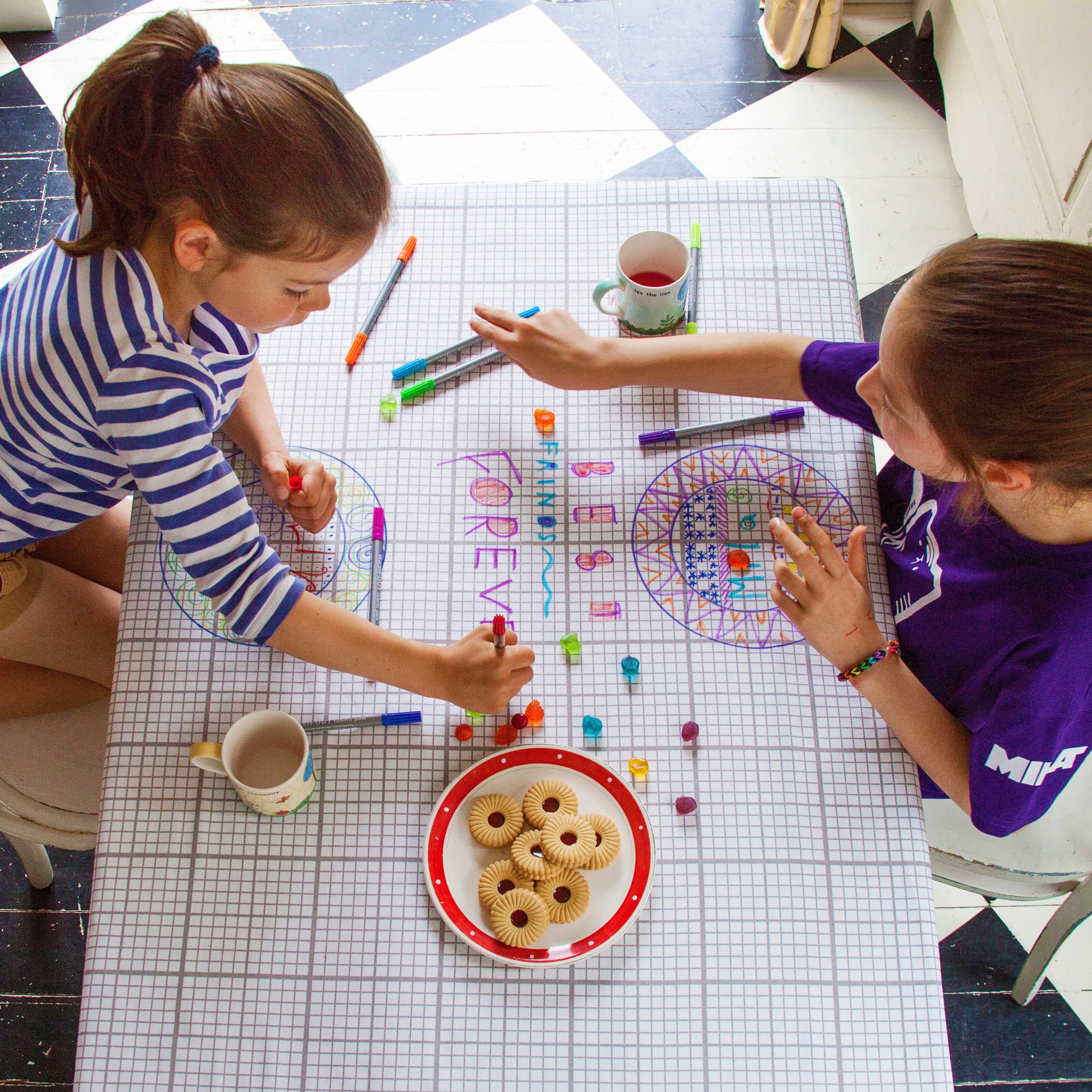 Kibakids - doodle grid tablecloth