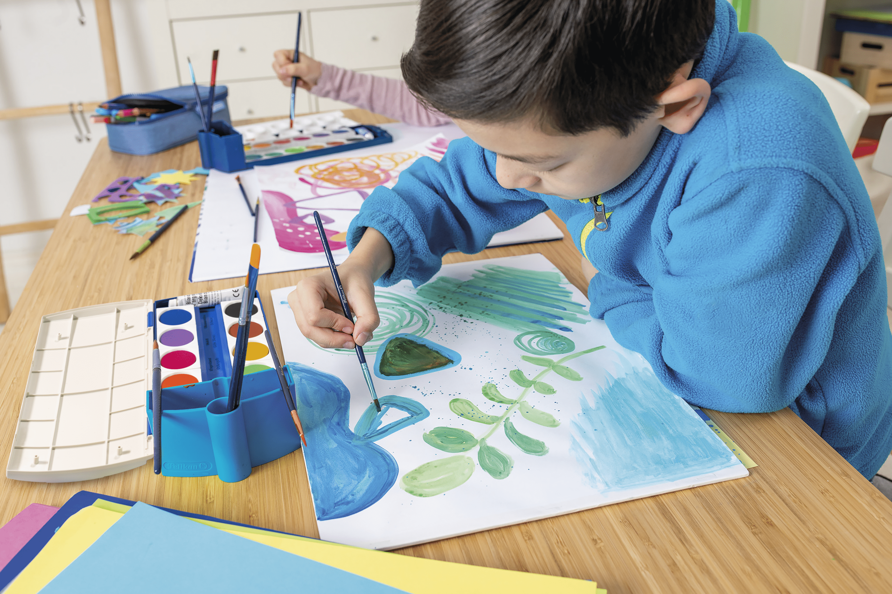 Boîte de 12 couleurs à la gouache